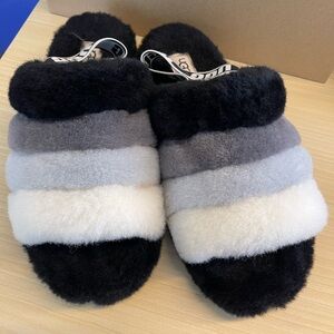 Brand New Ugg Fluff Yeah Slide On Sandals Slippers Black Gray Sherpa